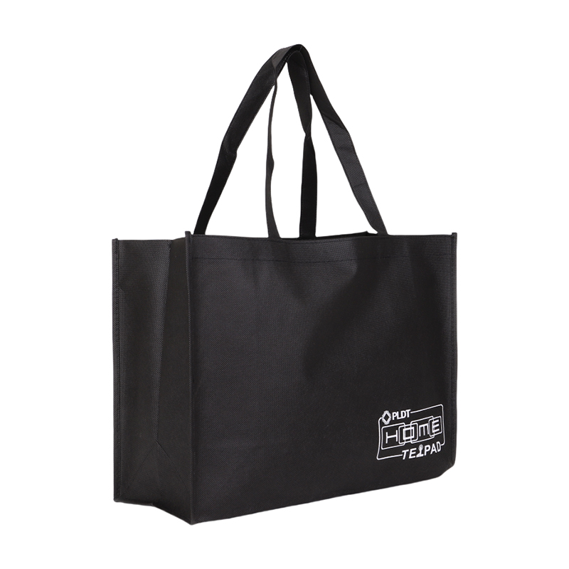 Bolso negro no tejido